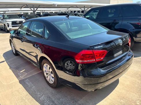 Used 2013 Volkswagen Passat 2.5 S FWD image 14