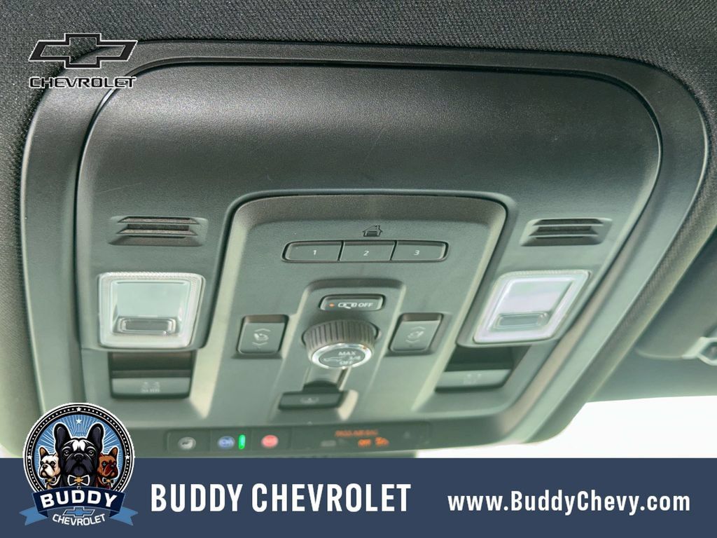 Used 2023 GMC Yukon XL Denali AWD/4WD image 19
