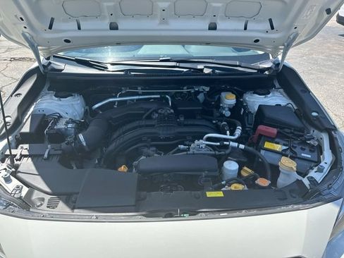 Used 2023 Subaru Crosstrek 2.0i AWD/4WD image 19