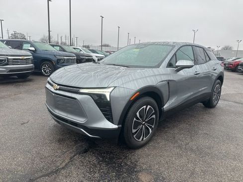 New 2026 Chevrolet Blazer EV LT image 7