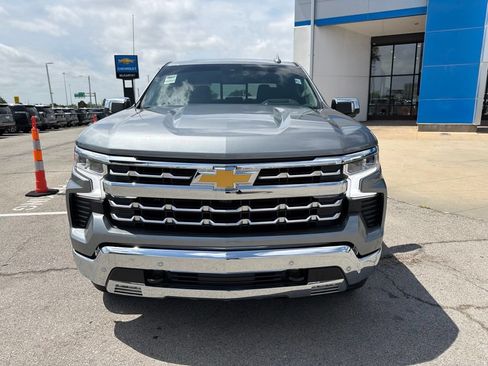 Used 2026 Chevrolet Silverado 1500 LTZ AWD/4WD image 3