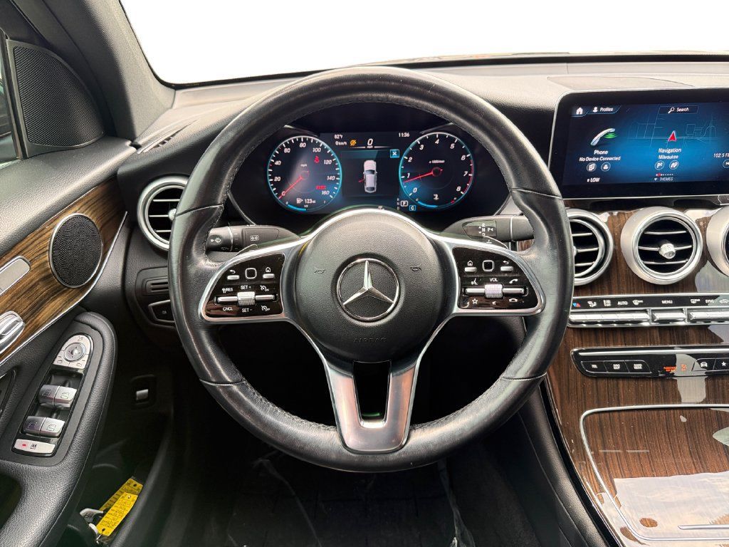 Used 2023 Mercedes-Benz GLC 300 4MATIC Coupe image 12