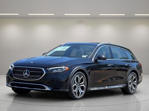 New 2025 Mercedes-Benz E 450 4MATIC All-Terrain Wagon image 8
