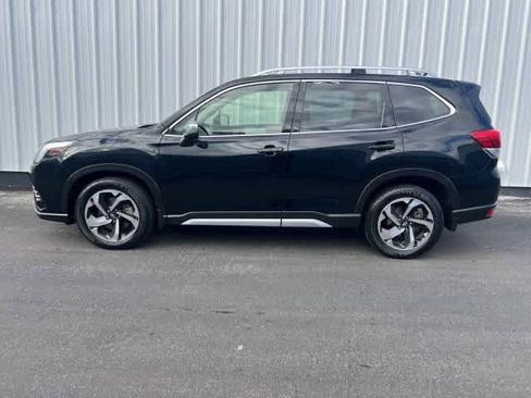 Certified 2022 Subaru Forester Touring w/ Popular Package #2 image 3