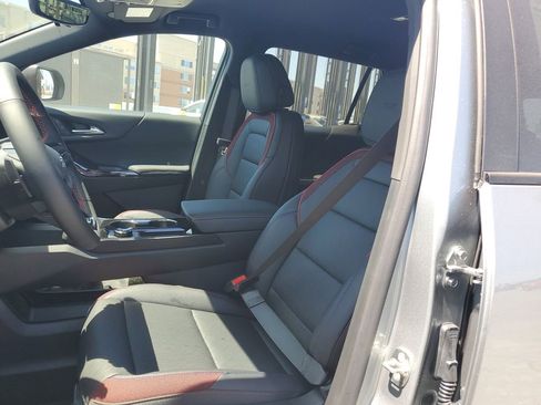 New 2026 Chevrolet Equinox RS w/ Safety and Technology Package FWD image 19