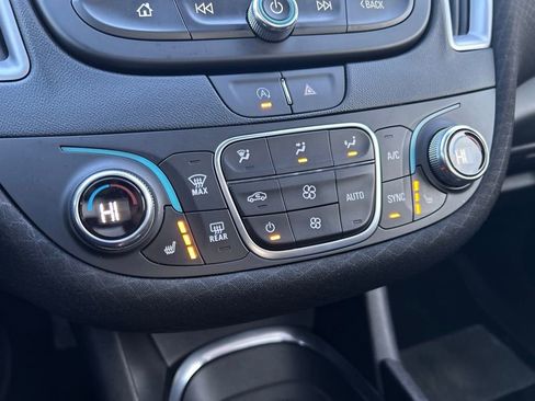 Certified 2024 Chevrolet Malibu LT image 30