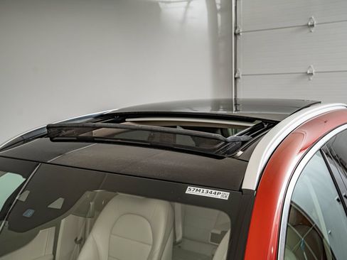 Certified 2022 Mercedes-Benz GLC 300 4MATIC image 16