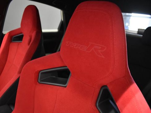 Used 2025 Honda Civic Type R image 23