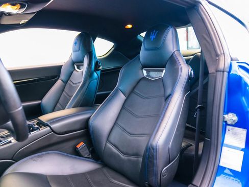 Used 2017 Maserati GranTurismo MC Centennial RWD image 22