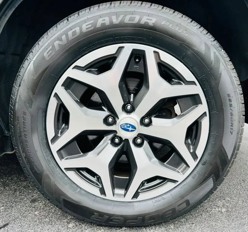 Used 2019 Subaru Forester Premium w/ All-Weather Package AWD/4WD image 27