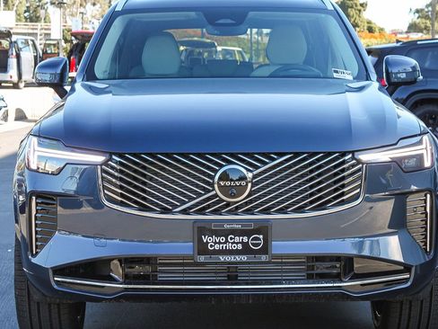 New 2026 Volvo XC90 T8 Ultra w/ Protection Package Premier AWD/4WD image 2