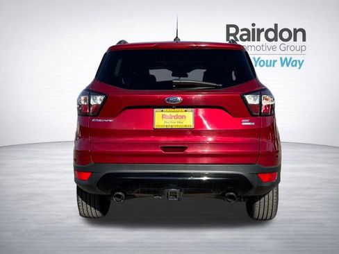 Used 2018 Ford Escape SE w/ SE Sport Appearance Package image 11