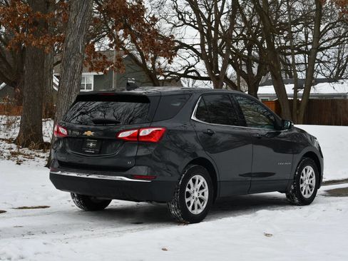 Used 2018 Chevrolet Equinox LT FWD image 4