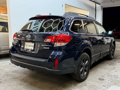 Used 2013 Subaru Outback 2.5i Limited image 4