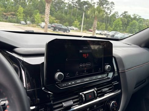 Used 2025 Nissan Pathfinder Rock Creek AWD/4WD image 16