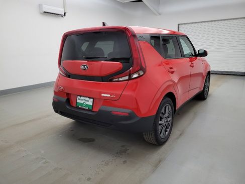 Used 2021 Kia Soul S image 9