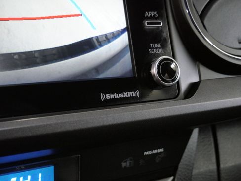 Certified 2021 Toyota Tacoma TRD Sport image 32