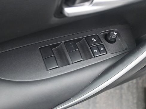 Used 2023 Toyota Corolla SE w/ Carpet Mat Package (TMS) image 8