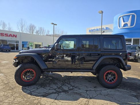 Used 2023 Jeep Wrangler Unlimited Rubicon w/ Xtreme 35 Tire Package image 12