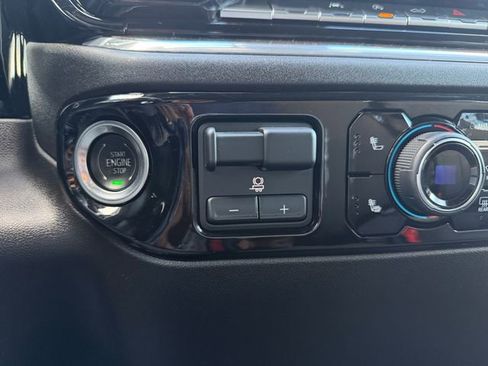 Used 2025 Chevrolet Silverado 1500 LT w/ Protection Package image 23