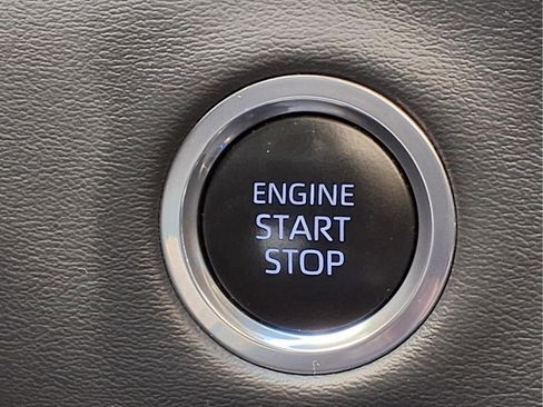 Used 2023 Toyota Tundra Platinum image 15