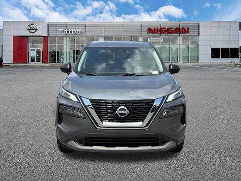 Used 2023 Nissan Rogue S FWD image 2