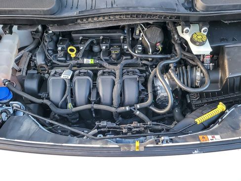 Used 2020 Ford Transit Connect XL image 22