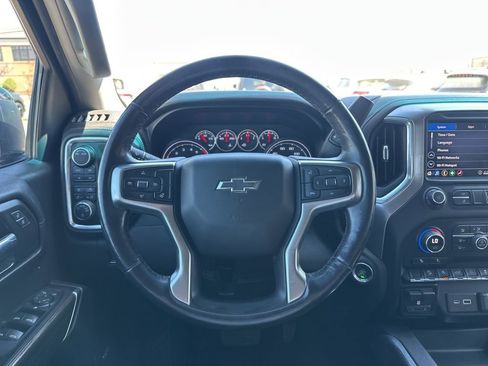 Used 2020 Chevrolet Silverado 1500 RST w/ Texas Edition AWD/4WD image 9