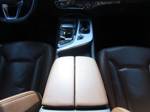 Used 2019 Audi Q7 2.0T Premium Plus w/ Premium Plus Package image 8