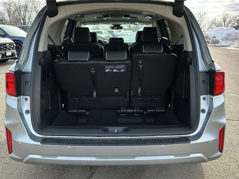 New 2026 Honda Odyssey Touring image 23