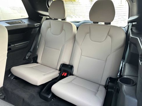 New 2026 Volvo XC90 T8 Plus image 17