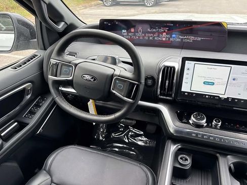 New 2026 Ford Expedition Max Platinum AWD/4WD image 14