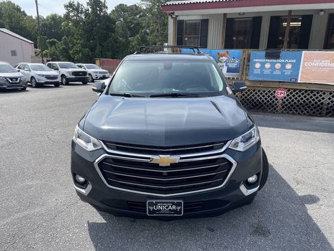 Used 2018 Chevrolet Traverse LT AWD/4WD image 6