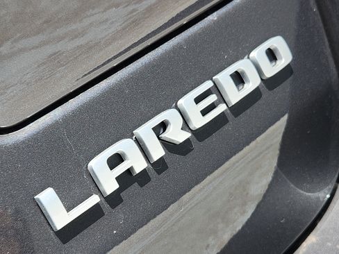 New 2026 Jeep Grand Cherokee Laredo X AWD/4WD image 8