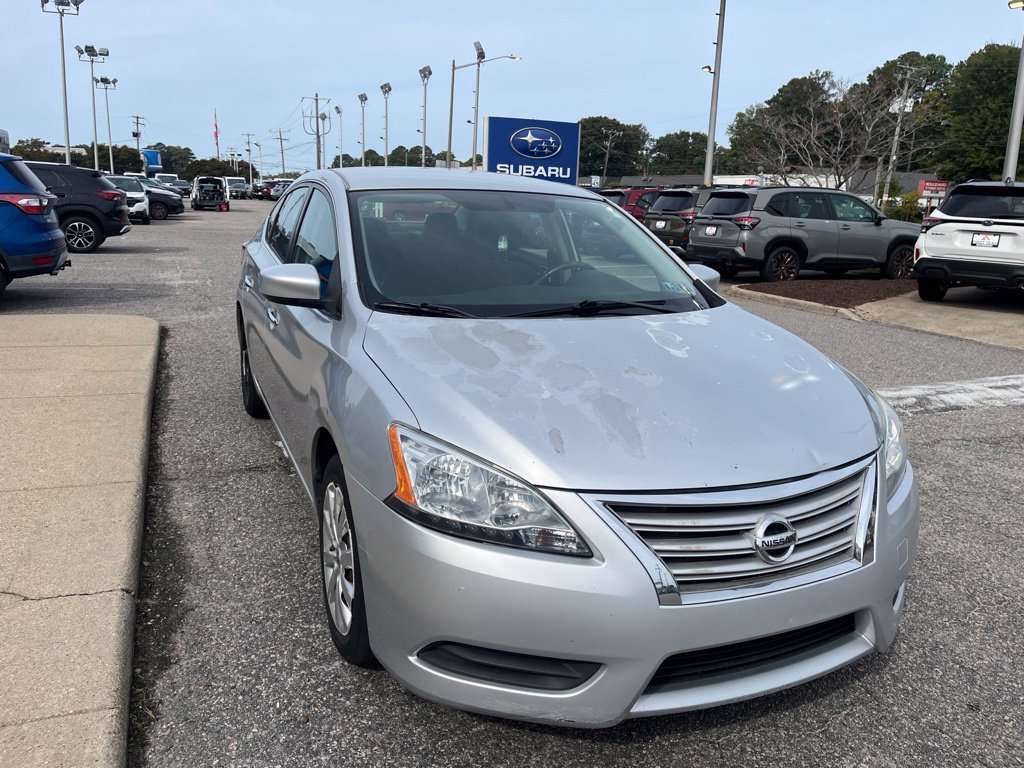 Used 2015 Nissan Sentra SV FWD image 2