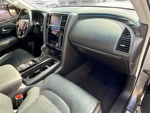 Used 2021 INFINITI QX80 Luxe image 34