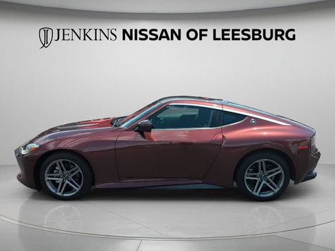 Certified 2025 Nissan Z Performance w/ Floor Mat Package RWD image 11