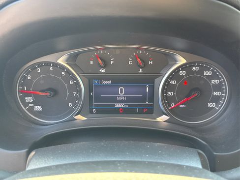 Used 2022 GMC Terrain SLE w/ Elevation Edition image 21