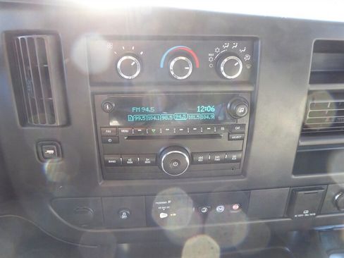 Used 2017 Chevrolet Express 2500 LS image 14