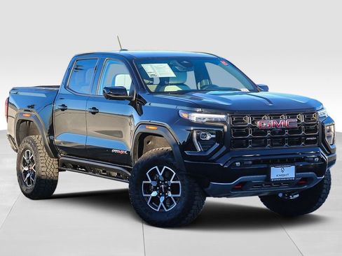 Used 2023 GMC Canyon AT4X image 2
