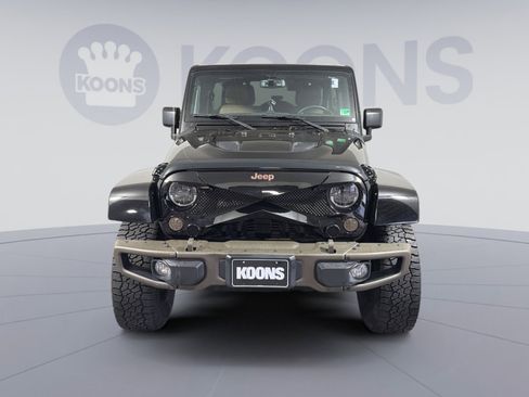 Used 2016 Jeep Wrangler Unlimited Sahara image 11