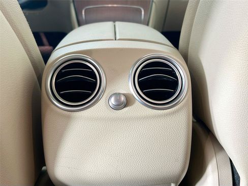 Certified 2020 Mercedes-Benz GLC 300 4MATIC image 26