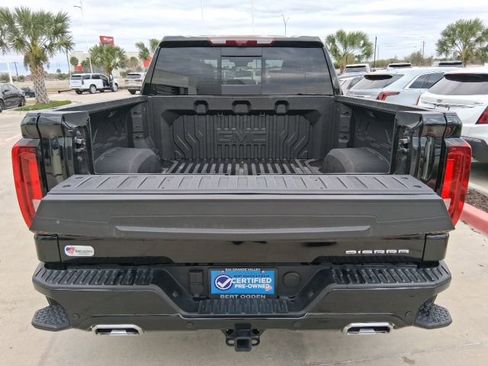 Used 2026 GMC Sierra 1500 Denali Ultimate AWD/4WD image 7