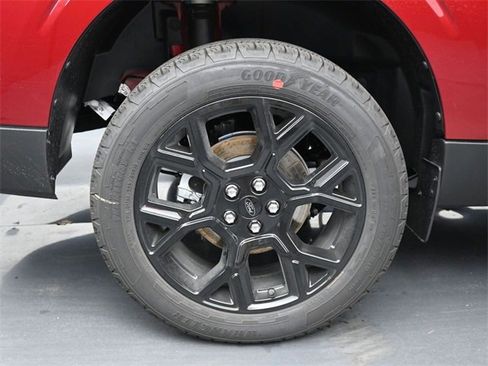 New 2025 Ford Maverick XLT w/ Black Appearance Package image 32