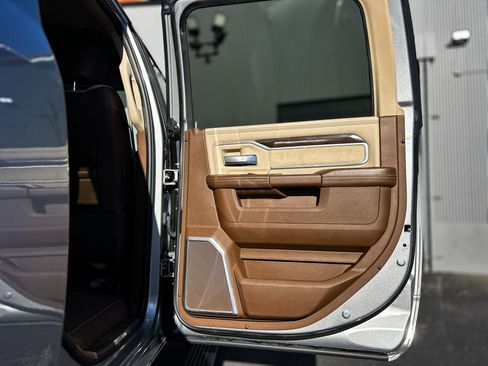 Used 2022 RAM 3500 Laramie image 44