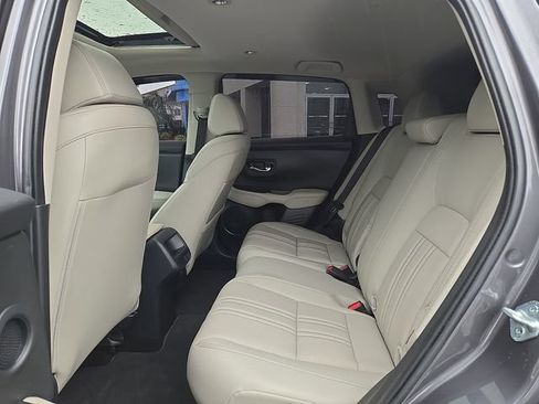 Used 2025 Honda HR-V EX-L image 10