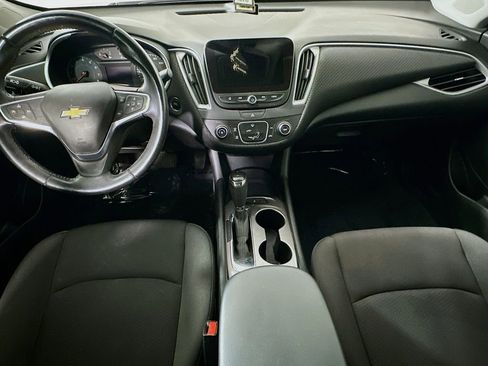 Used 2019 Chevrolet Malibu RS FWD image 16