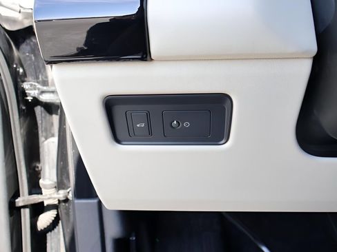 Used 2021 Land Rover Range Rover Westminster Edition image 35