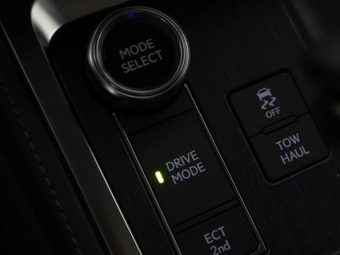 Used 2026 Lexus GX 550 w/ Accessory Package (31) AWD/4WD image 29