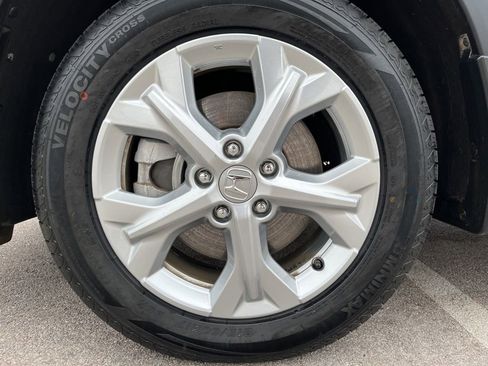 Certified 2024 Honda HR-V LX image 11
